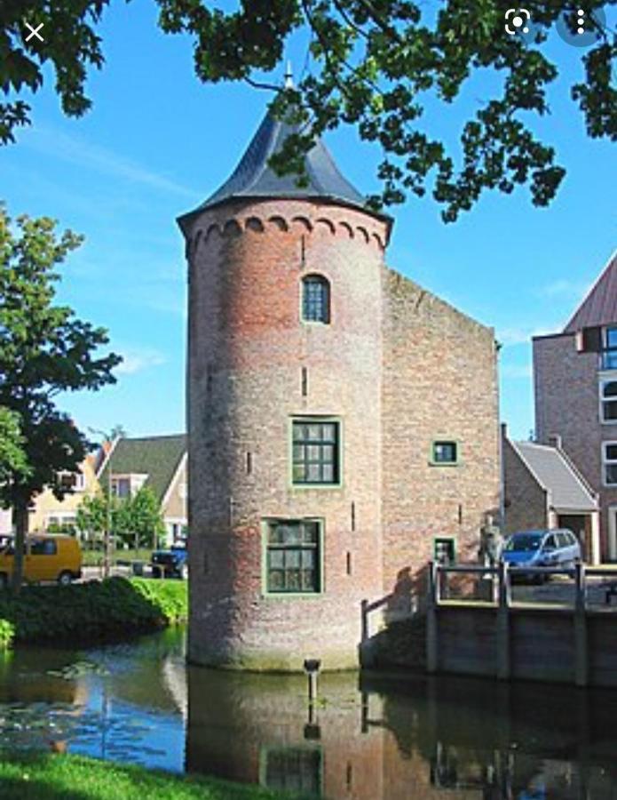 Huisje Britt Met Grote Tuin En Veel Privacy Dirkshorn Bagian luar foto